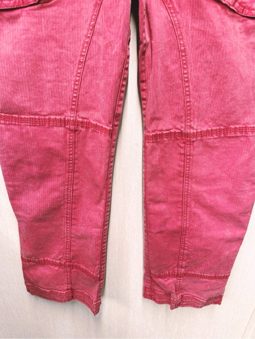 Free People We The Free Hot In It Moto Red Utility Pants, Size 6 - Picture 4 of 10